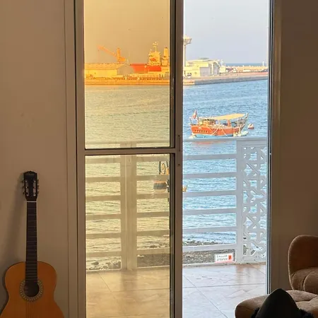 Apartmán Muttrah Souq And Sea View Maskat Exteriér fotografie