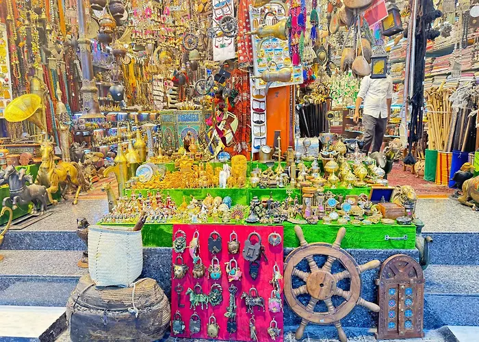 Muttrah Souq And Sea View