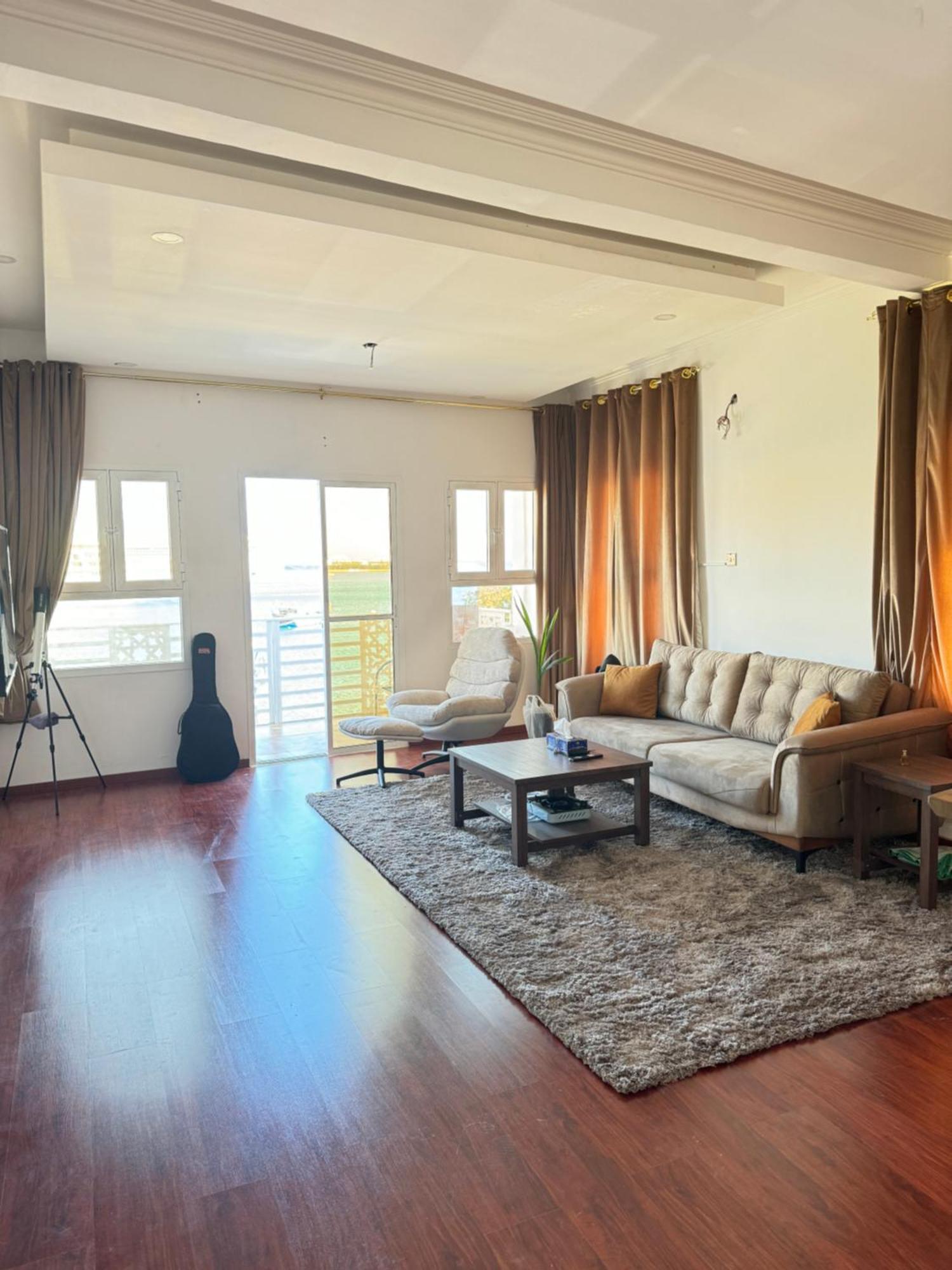 Muttrah Souq And Sea View Apartment
